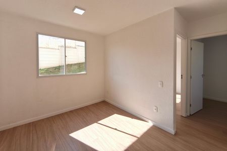 Apartamento à venda com 38m², 2 quartos e 1 vaga Apartamento à venda com 38m², 2 quartos e 1 vagaSala