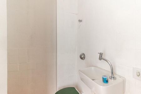 Studio para alugar com 24m², 1 quarto e sem vaga Studio para alugar com 24m², 1 quarto e sem vagaBanheiro