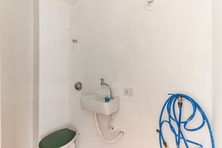 Studio para alugar com 24m², 1 quarto e sem vaga Studio para alugar com 24m², 1 quarto e sem vagaBanheiro