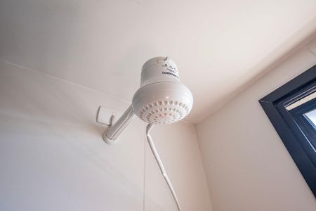 Banheiro de apartamento para alugar com 1 quarto, 30m² em Sumaré, São Paulo