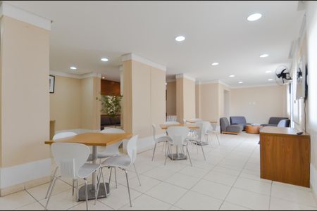 Apartamento para alugar com 45m², 2 quartos e 1 vagaÁrea comum - Salão de festas