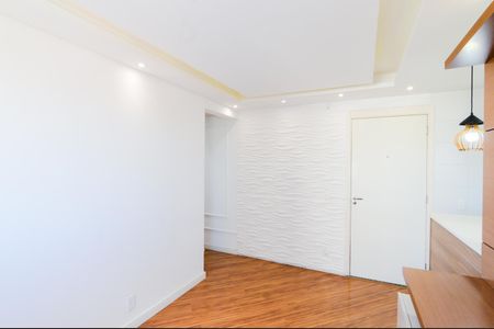 Sala de apartamento para alugar com 2 quartos, 45m² em Jardim Gracinda, Guarulhos