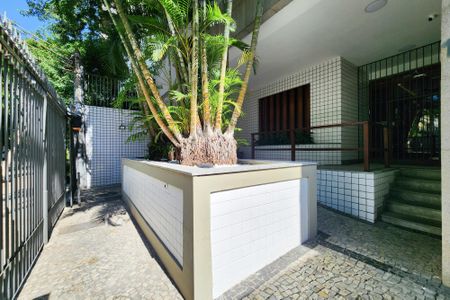 Apartamento para alugar com 65m², 2 quartos e 1 vagaÁrea Comum 