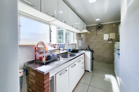 Apartamento para alugar com 65m², 2 quartos e 1 vagaCozinha 