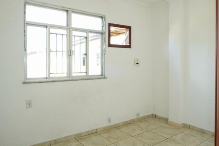 Sala de apartamento para alugar com 2 quartos, 60m² em Cosmorama, Mesquita