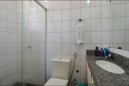 Casa à venda com 219m², 3 quartos e 2 vagasBanheiro Suíte