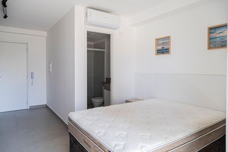 Quarto/Cozinha de kitnet/studio à venda com 1 quarto, 26m² em Santo Amaro, São Paulo