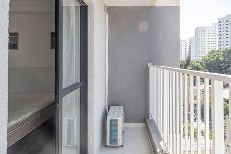 Studio para alugar com 26m², 1 quarto e sem vagaVaranda
