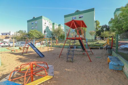 Apartamento para alugar com 38m², 1 quarto e 1 vaga Apartamento para alugar com 38m², 1 quarto e 1 vagaÁrea comum - Playground