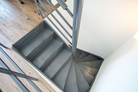 Apartamento para alugar com 49m², 1 quarto e 1 vagaEscada