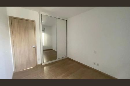 Quarto 2 de apartamento para alugar com 4 quartos, 120m² em Buritis, Belo Horizonte