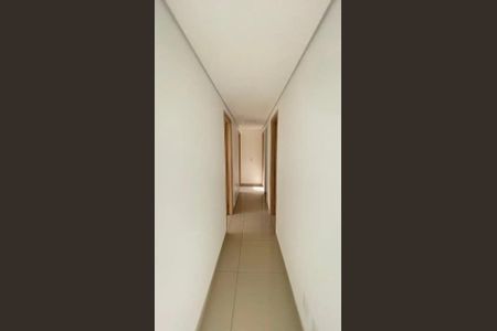 Apartamento para alugar com 120m², 4 quartos e 2 vagasCorredor