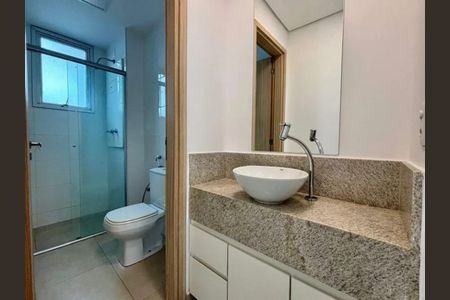 Apartamento para alugar com 120m², 4 quartos e 2 vagasBanheiro