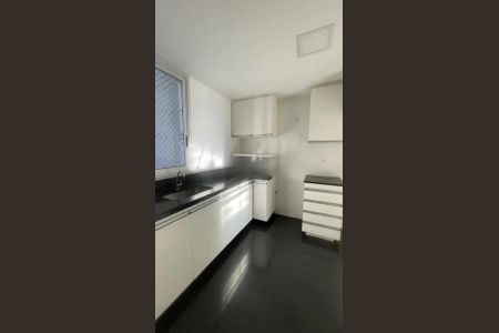 Cozinha de apartamento para alugar com 4 quartos, 120m² em Buritis, Belo Horizonte