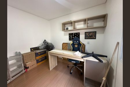 Casa de condomínio à venda com 252m², 5 quartos e 4 vagas Casa de condomínio à venda com 252m², 5 quartos e 4 vagasQuarto 1