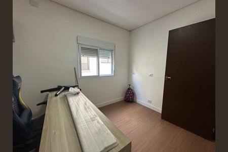 Casa de condomínio à venda com 252m², 5 quartos e 4 vagas Casa de condomínio à venda com 252m², 5 quartos e 4 vagasQuarto 1