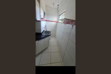Cozinha de apartamento para alugar com 2 quartos, 55m² em São Cristóvão, Salvador