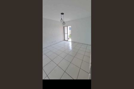 Sala de apartamento para alugar com 2 quartos, 55m² em São Cristóvão, Salvador
