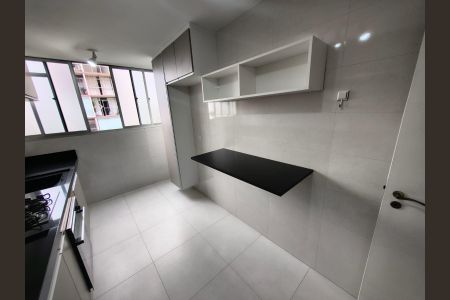 Apartamento para alugar com 58m², 2 quartos e 1 vaga Apartamento para alugar com 58m², 2 quartos e 1 vagaBanheiro