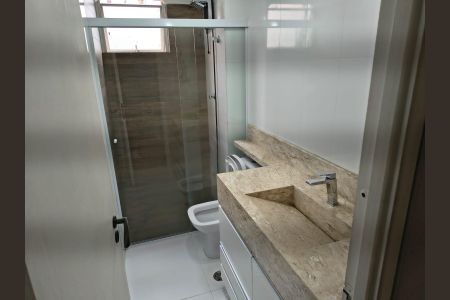 Apartamento para alugar com 58m², 2 quartos e 1 vaga Apartamento para alugar com 58m², 2 quartos e 1 vagaBanheiro