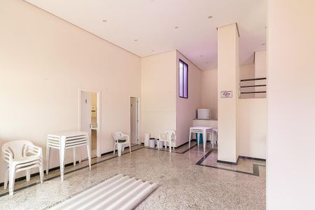 Apartamento à venda com 68m², 3 quartos e 1 vaga Apartamento à venda com 68m², 3 quartos e 1 vaga Salão de festas