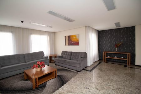 Apartamento à venda com 68m², 3 quartos e 1 vaga Apartamento à venda com 68m², 3 quartos e 1 vagaHall social