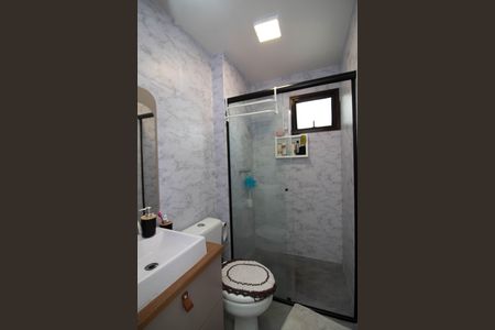 Apartamento à venda com 68m², 3 quartos e 1 vaga Apartamento à venda com 68m², 3 quartos e 1 vagaBanheiro da Suíte 1