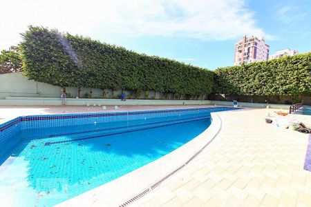 Apartamento à venda com 68m², 3 quartos e 1 vaga Apartamento à venda com 68m², 3 quartos e 1 vagaPiscina