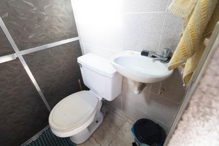 Casa à venda com 200m², 4 quartos e 2 vagasBanheiro de serviço