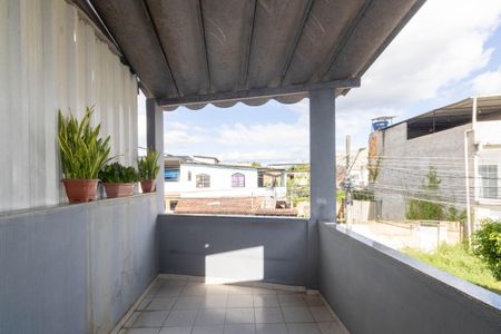 Casa à venda com 200m², 4 quartos e 2 vagasVaranda
