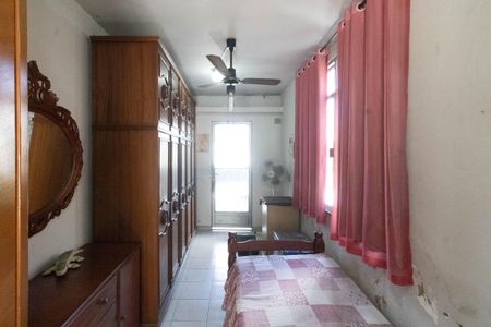 Casa à venda com 200m², 4 quartos e 2 vagasQuarto 4