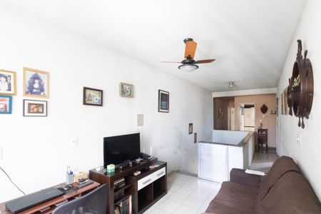 Casa à venda com 200m², 4 quartos e 2 vagasHall social