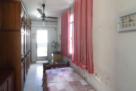 Casa à venda com 200m², 4 quartos e 2 vagasQuarto 4
