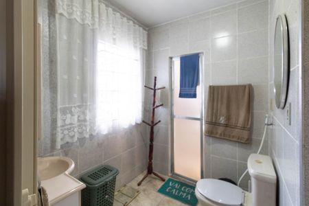 Casa à venda com 200m², 4 quartos e 2 vagasBanheiro 2
