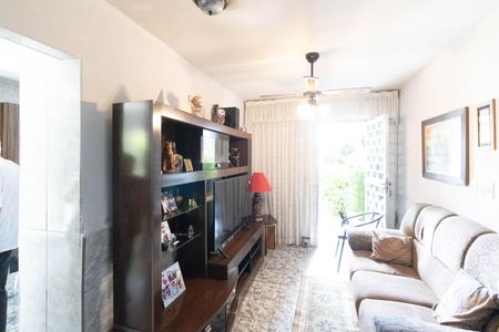 Casa à venda com 200m², 4 quartos e 2 vagasSala