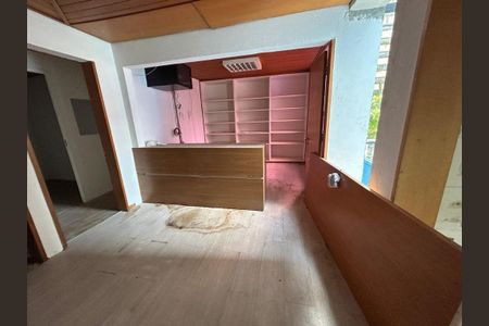 Casa à venda com 540m², 11 quartos e sem vaga