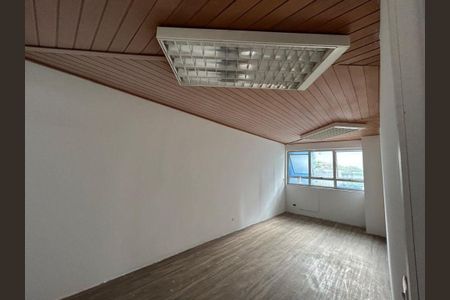 Casa à venda com 11 quartos, 540m² em Vila Mariana, São Paulo
