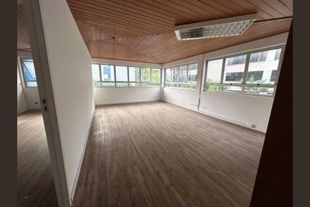 Casa à venda com 11 quartos, 540m² em Vila Mariana, São Paulo