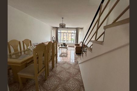 Casa à venda com 4 quartos, 180m² em Vila Mariana, São Paulo