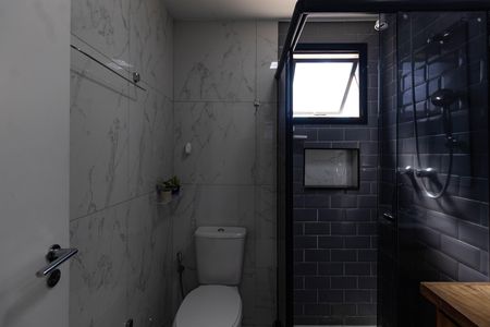 Apartamento à venda com 82m², 3 quartos e 2 vagas Apartamento à venda com 82m², 3 quartos e 2 vagasBanheiro da Suíte