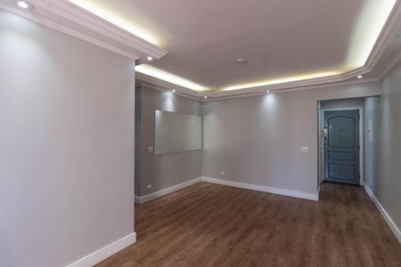 Apartamento à venda com 82m², 3 quartos e 2 vagas Apartamento à venda com 82m², 3 quartos e 2 vagasSala