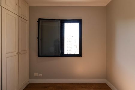 Apartamento à venda com 82m², 3 quartos e 2 vagas Apartamento à venda com 82m², 3 quartos e 2 vagasQuarto 2