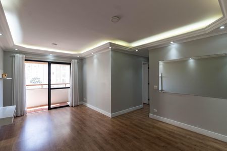 Apartamento à venda com 82m², 3 quartos e 2 vagas Apartamento à venda com 82m², 3 quartos e 2 vagasSala