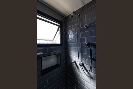 Apartamento à venda com 82m², 3 quartos e 2 vagas Apartamento à venda com 82m², 3 quartos e 2 vagasBanheiro da Suíte