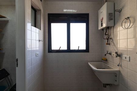 Apartamento à venda com 82m², 3 quartos e 2 vagas Apartamento à venda com 82m², 3 quartos e 2 vagasÁrea de Serviço