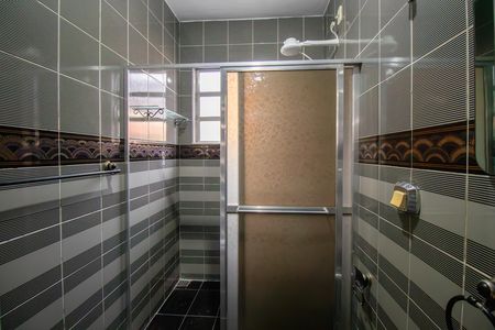 Casa para alugar com 200m², 3 quartos e sem vaga Casa para alugar com 200m², 3 quartos e sem vagaBanheiro da Suíte
