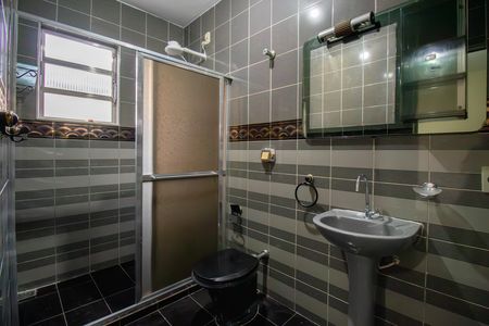 Casa para alugar com 200m², 3 quartos e sem vaga Casa para alugar com 200m², 3 quartos e sem vagaBanheiro da Suíte