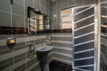 Casa para alugar com 200m², 3 quartos e sem vaga Casa para alugar com 200m², 3 quartos e sem vagaBanheiro da Suíte