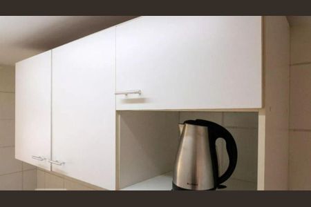 Apartamento à venda com 40m², 1 quarto e 1 vaga