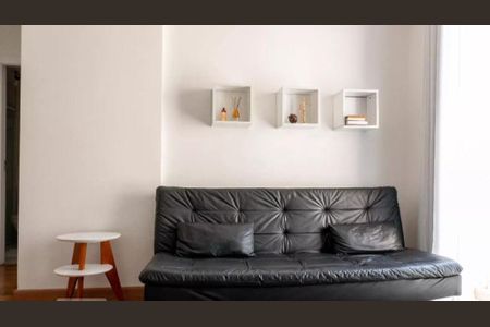 Apartamento à venda com 40m², 1 quarto e 1 vaga